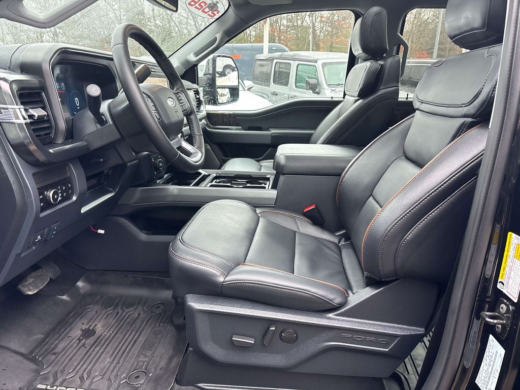 2026 Ford F-350SD Lariat