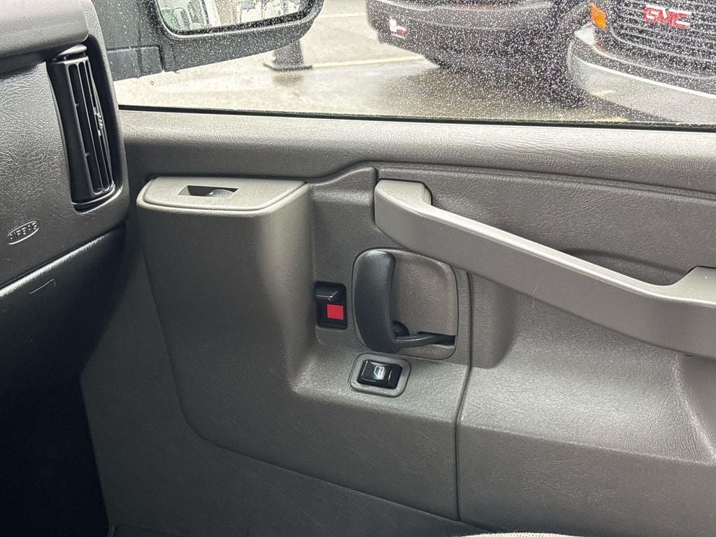 2020 GMC Savana 3500 Work Van