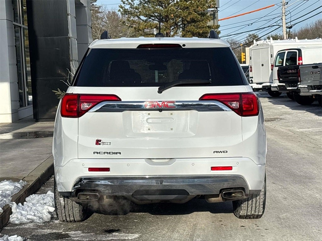 2019 GMC Acadia Denali