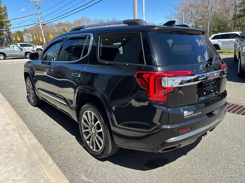 2022 GMC Acadia Denali