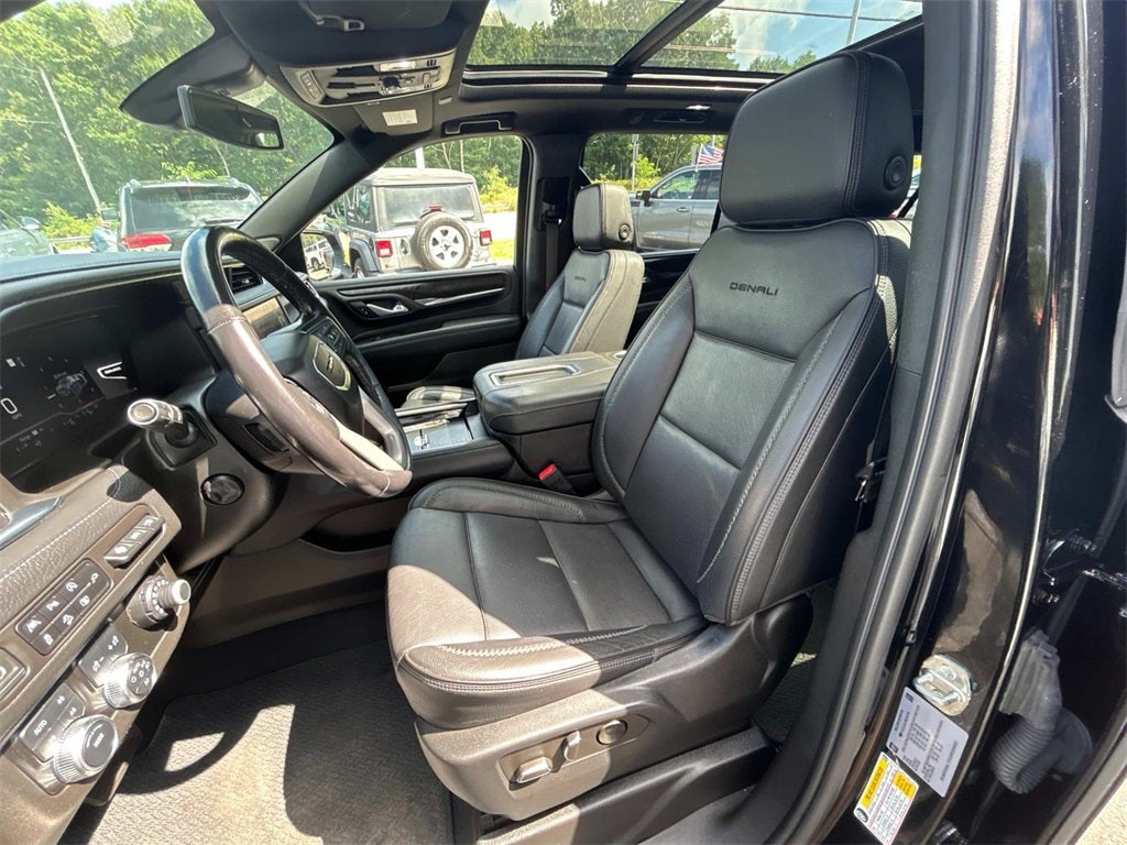 2022 GMC Yukon XL Denali