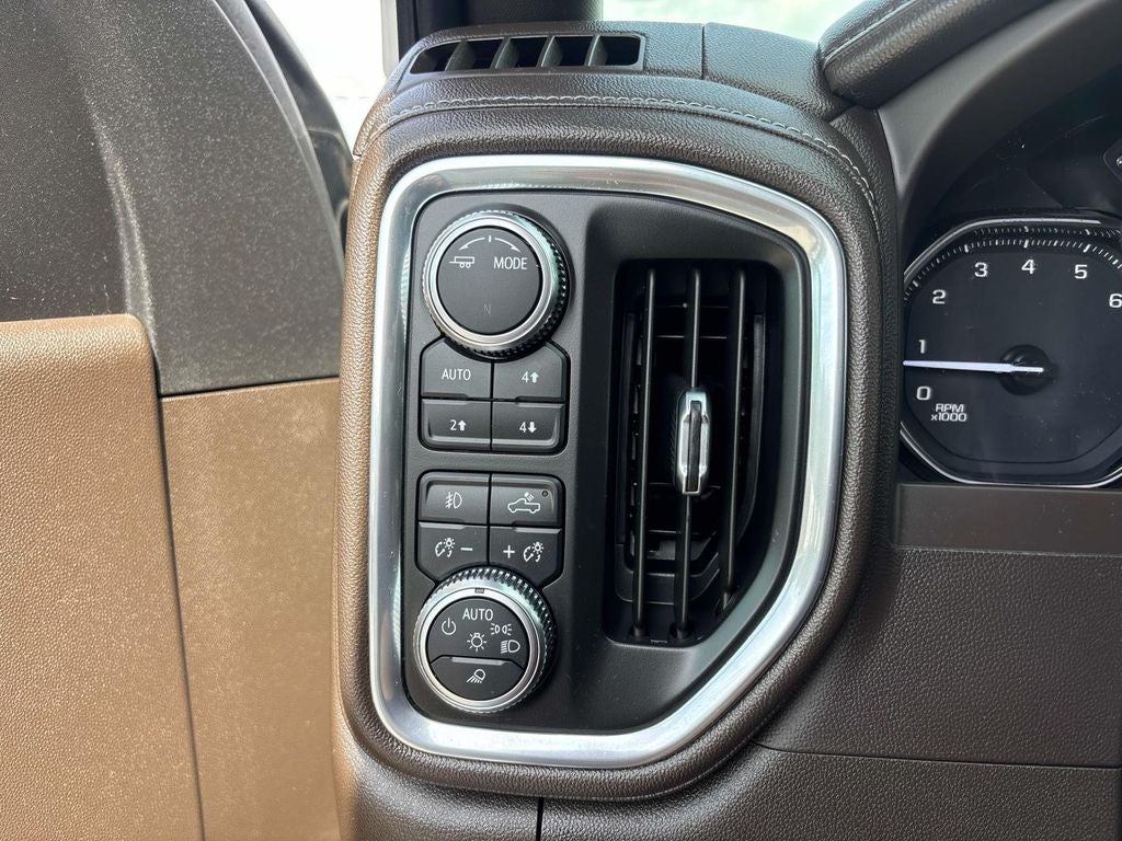 2022 GMC Sierra 2500HD SLT
