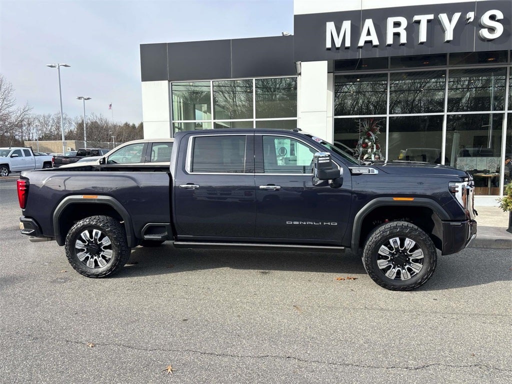 2024 GMC Sierra 2500HD Denali