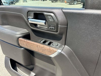 2023 GMC Sierra 2500HD Denali
