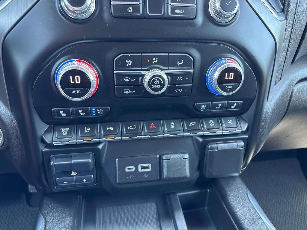 2023 GMC Sierra 2500HD Denali
