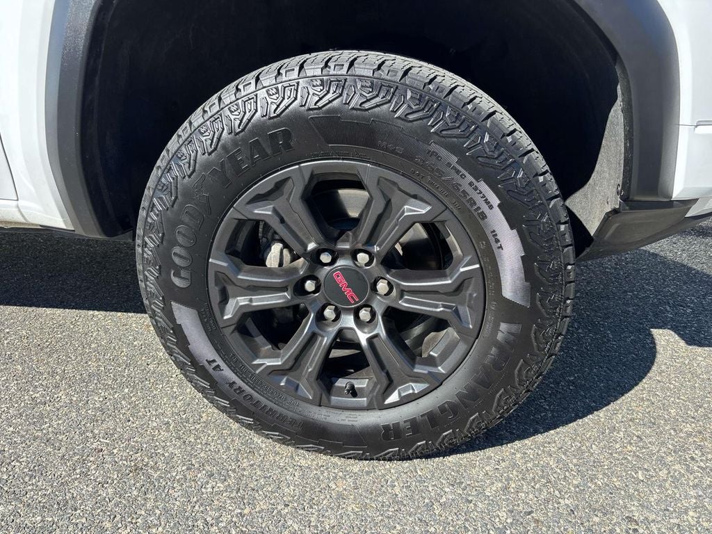 2024 GMC Canyon Elevation