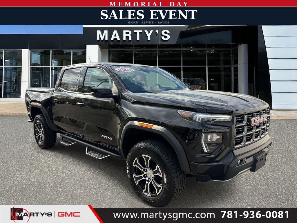 2023 GMC Canyon 4WD AT4 Crew Cab Short Box's photo