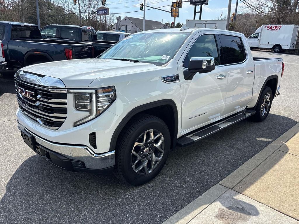 2024 GMC Sierra 1500 SLT