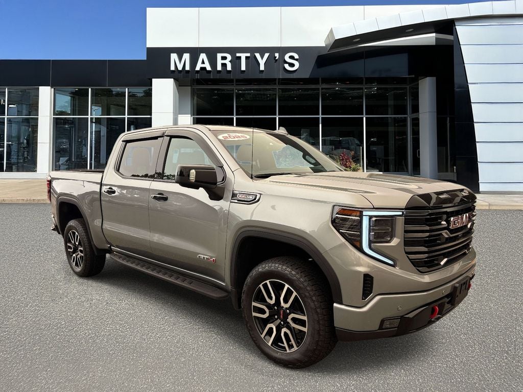 2025 GMC Sierra 1500 AT4