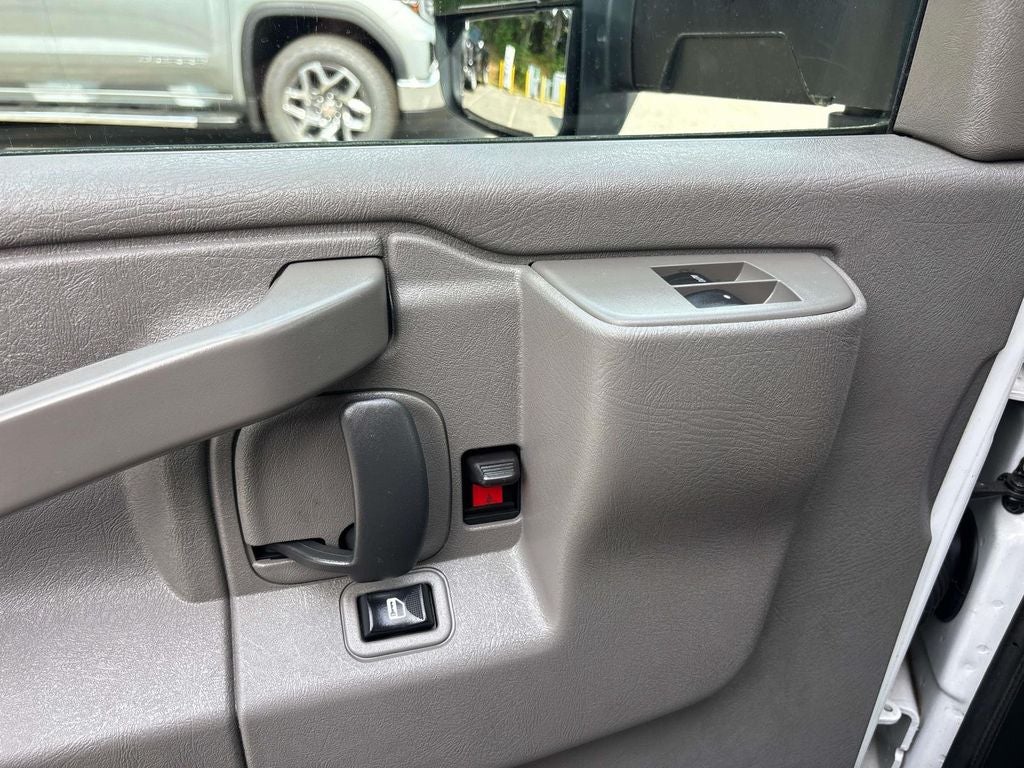 2021 Chevrolet Express Cutaway 4500 Series
