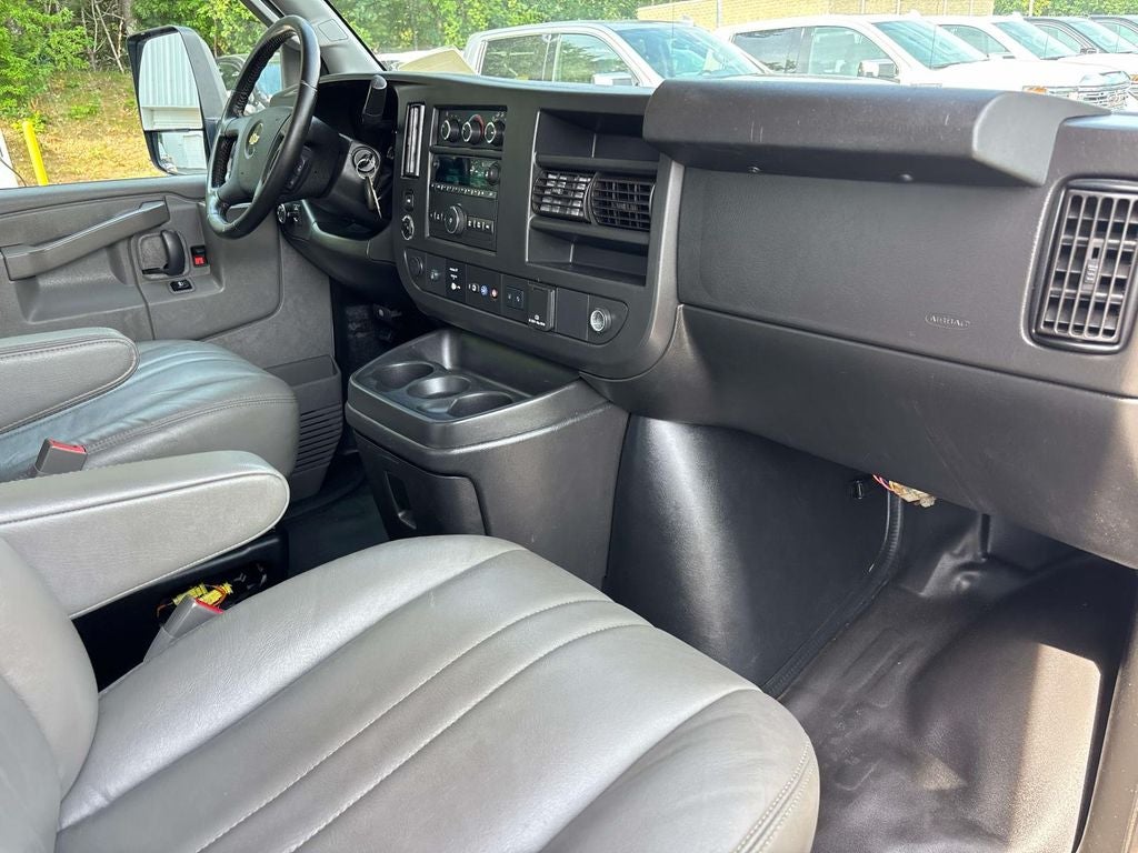 2021 Chevrolet Express Cutaway 4500 Series