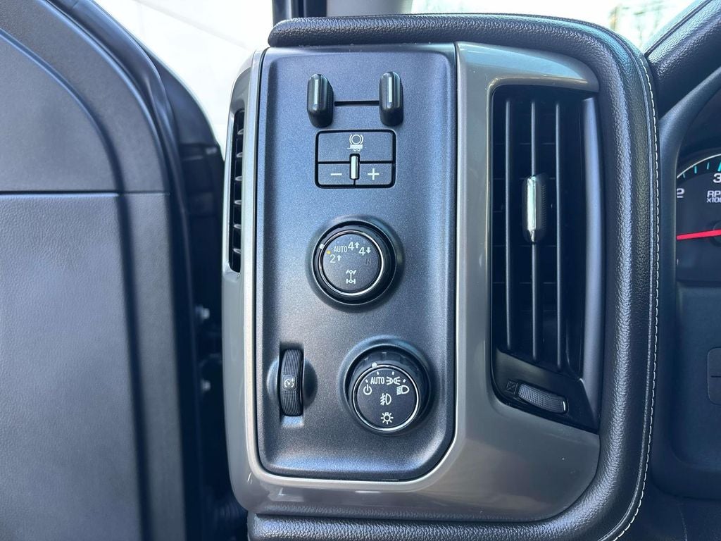 2017 Chevrolet Silverado 1500 High Country