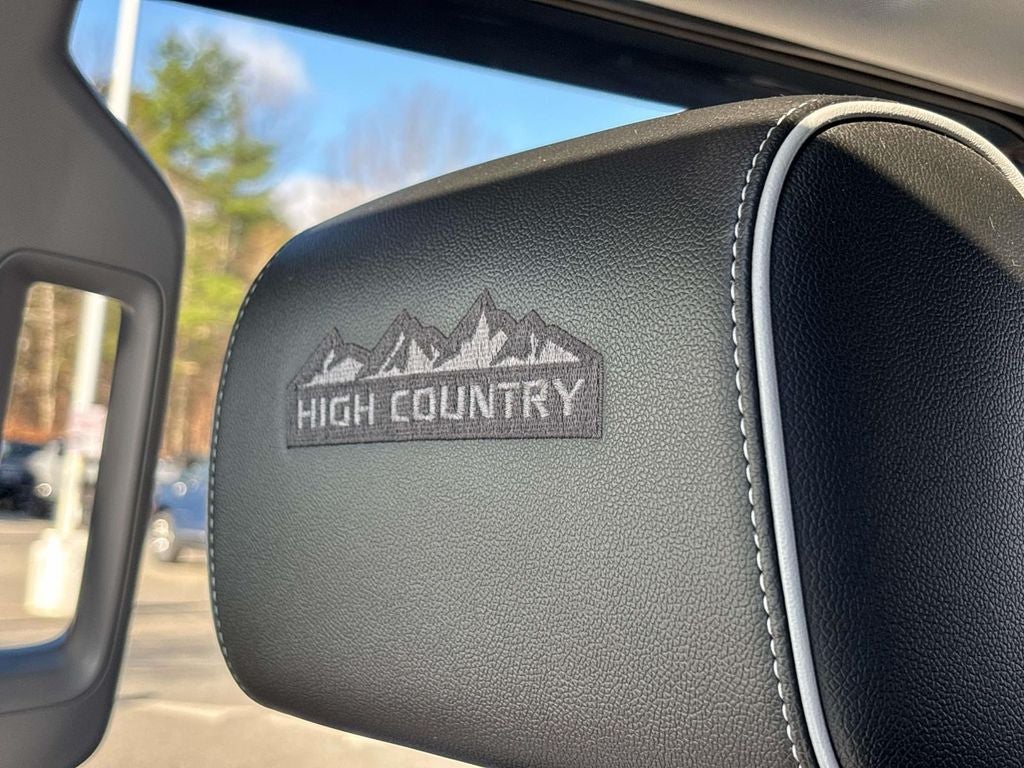 2017 Chevrolet Silverado 1500 High Country