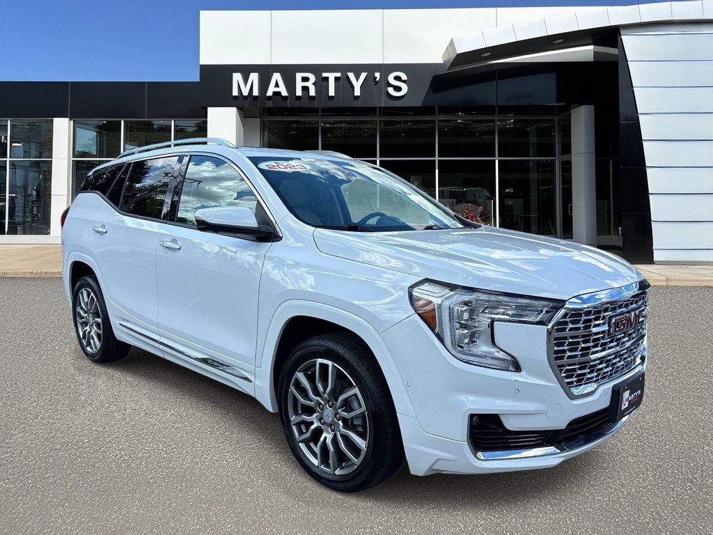 2023 GMC Terrain Denali