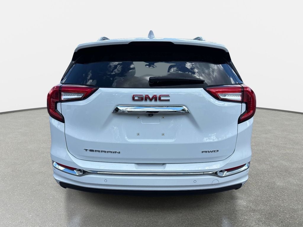 2023 GMC Terrain Denali