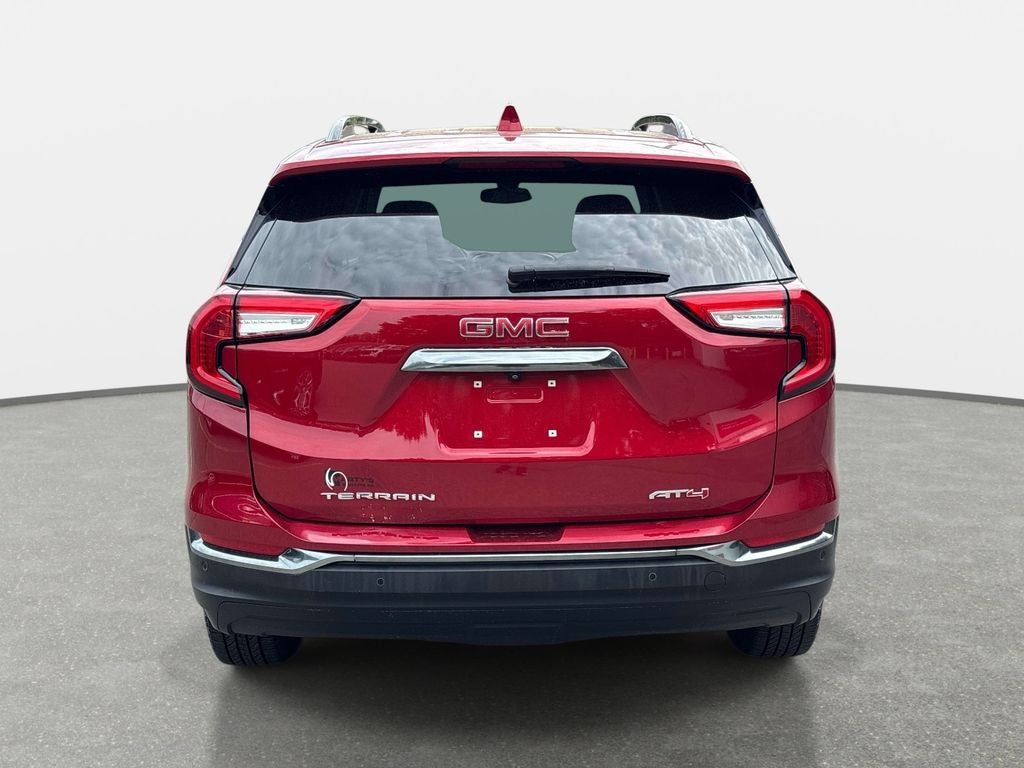 2024 GMC Terrain AT4