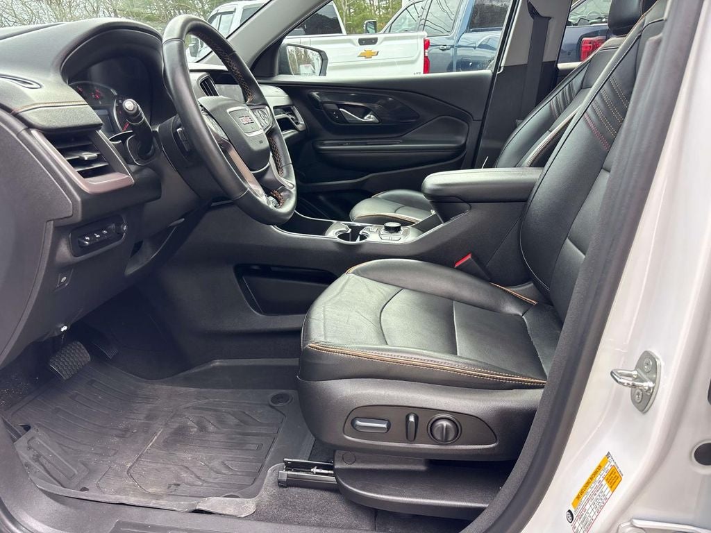 2024 GMC Terrain AT4