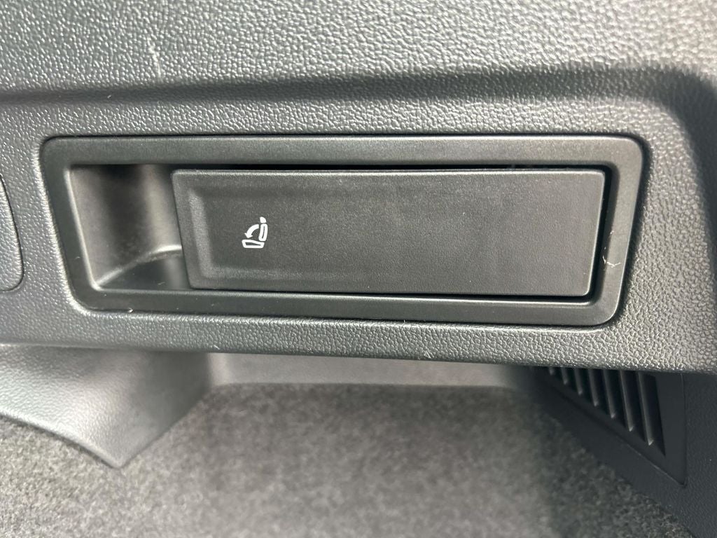 2022 Volkswagen Tiguan 2.0T SEL R-Line