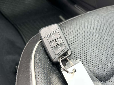2022 Volkswagen Tiguan 2.0T SEL R-Line