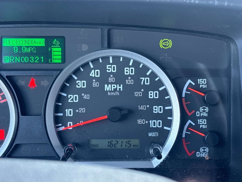 2020 Isuzu FTR FLAT BED