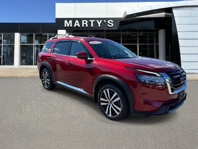 2024 Nissan Pathfinder Platinum