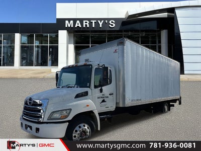 2013 Hino 268 24 FOOT BOX WITH LIFTGATE