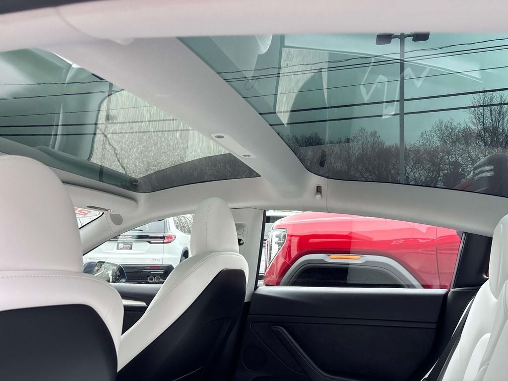 2023 Tesla Model 3 Performance
