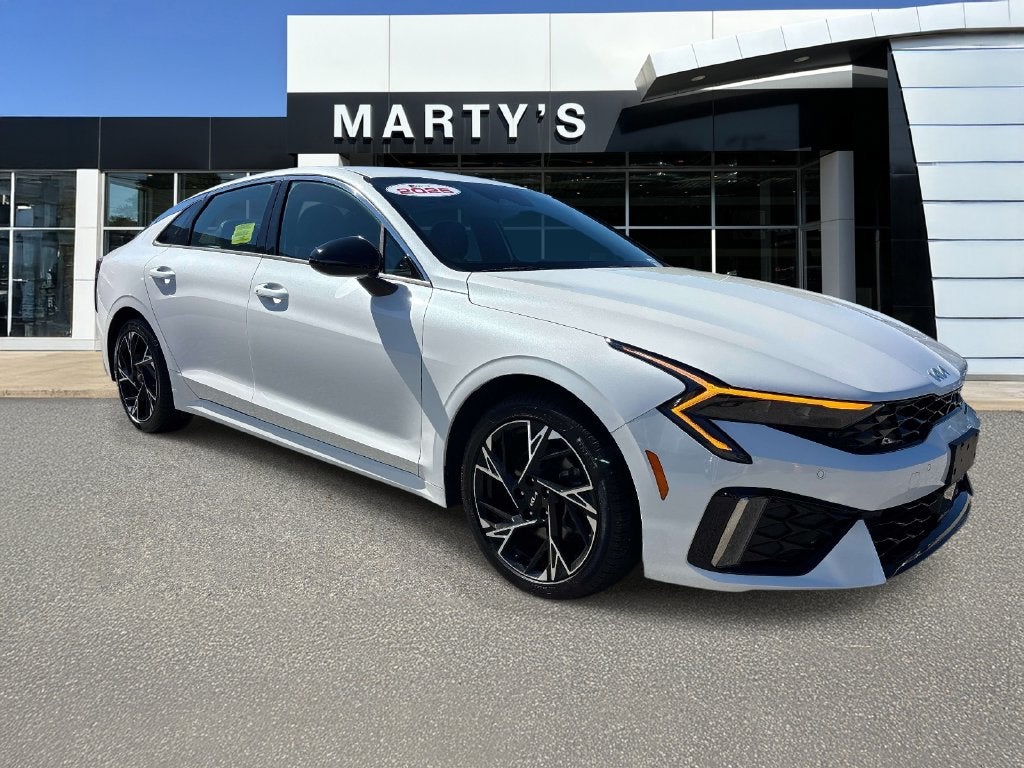 2025 Kia K5 GT-Line