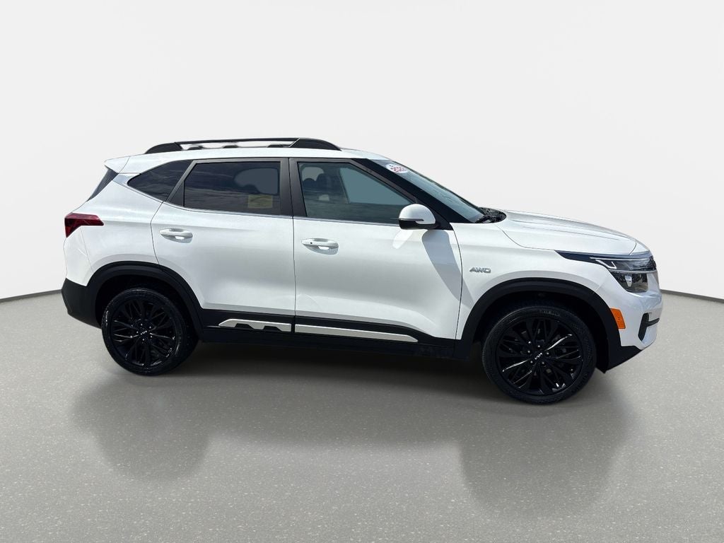 2022 Kia Seltos Nightfall