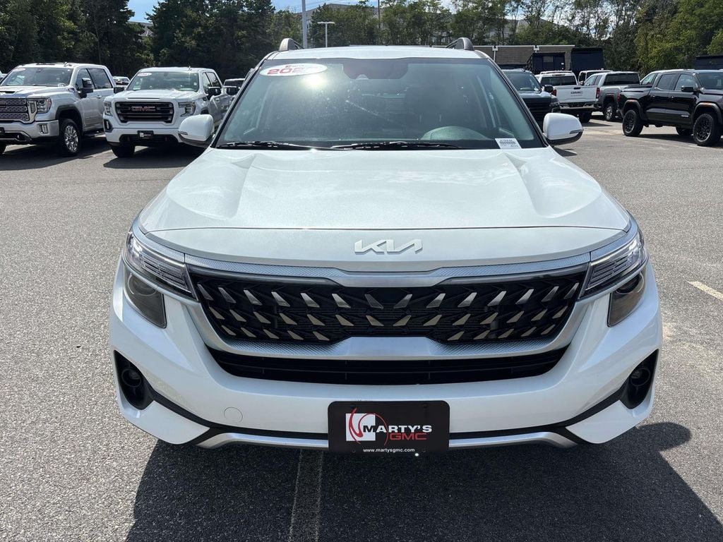 2022 Kia Seltos Nightfall