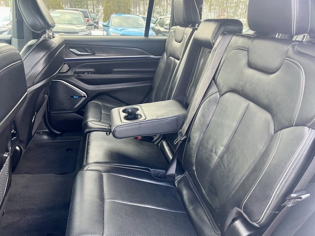 2022 Jeep Grand Cherokee L Overland