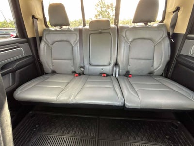 2020 RAM 1500 Big Horn Crew Cab 4x4 5'7" Box