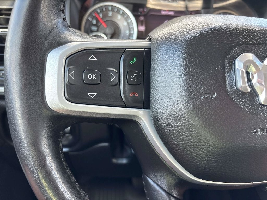 2020 RAM 1500 Big Horn Crew Cab 4x4 5'7" Box