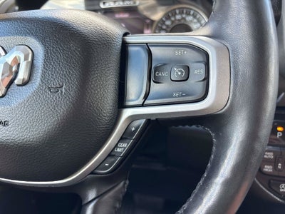 2020 RAM 1500 Big Horn Crew Cab 4x4 5'7" Box