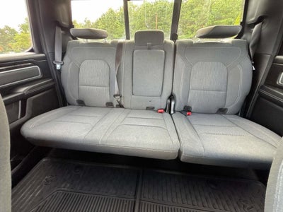 2022 RAM 1500 Big Horn Crew Cab 4x4 5'7" Box