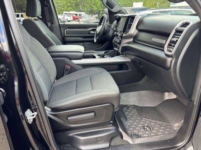 2022 RAM 1500 Big Horn Crew Cab 4x4 5'7" Box