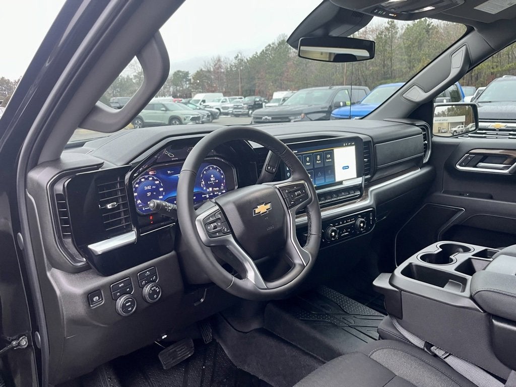 2025 Chevrolet Silverado 1500 LT (2FL)