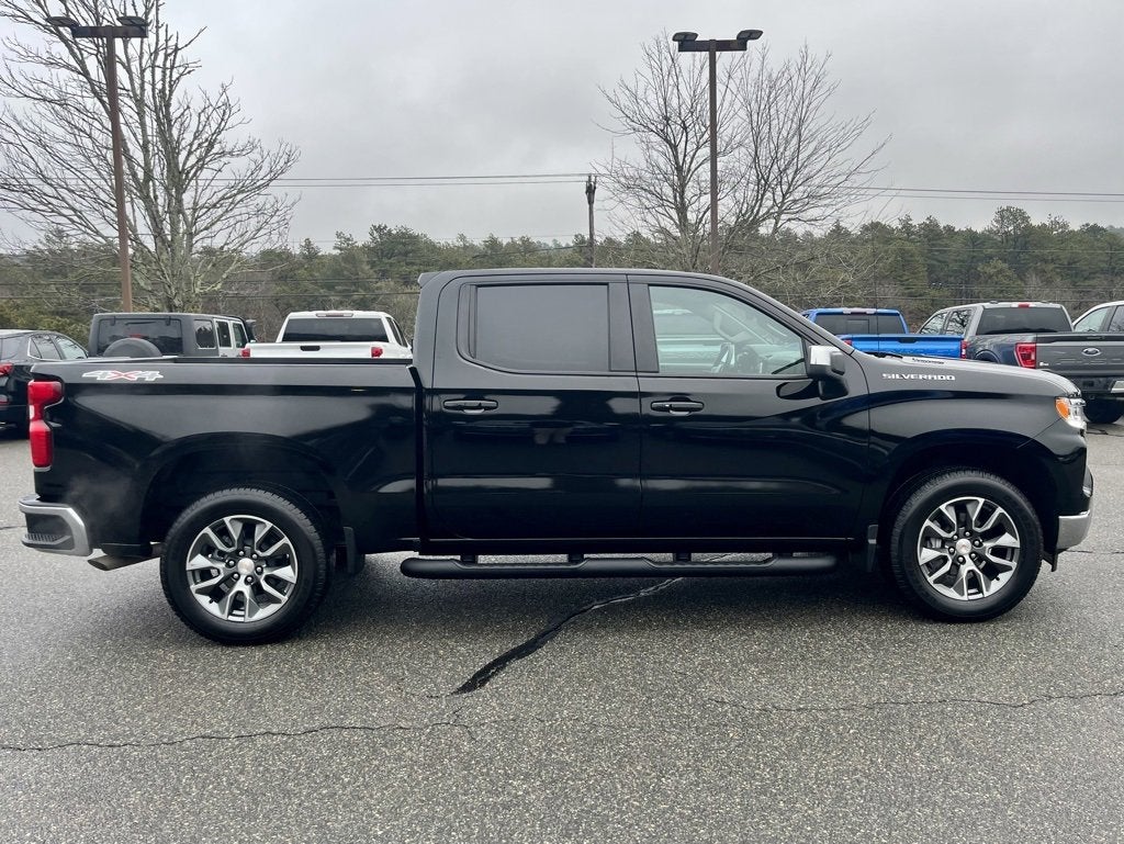 2025 Chevrolet Silverado 1500 LT (2FL)