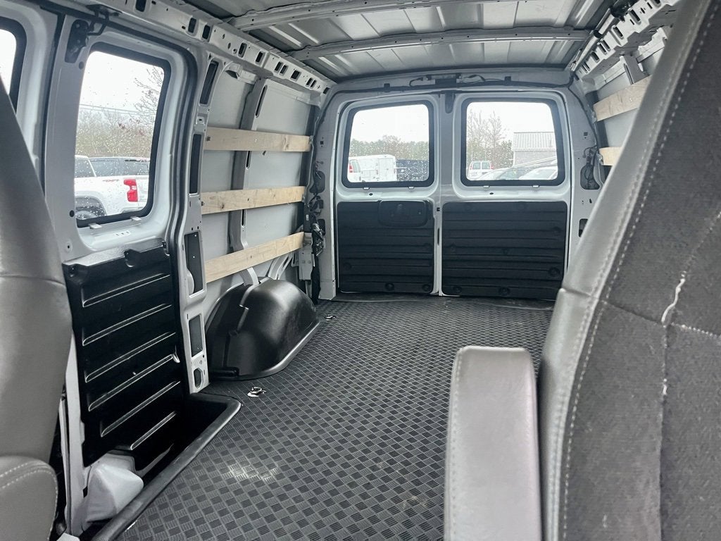 2023 Chevrolet Express Cargo 2500 WT