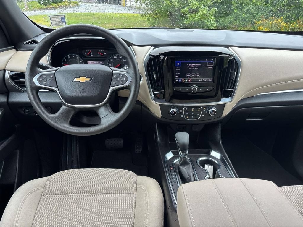2023 Chevrolet Traverse LS