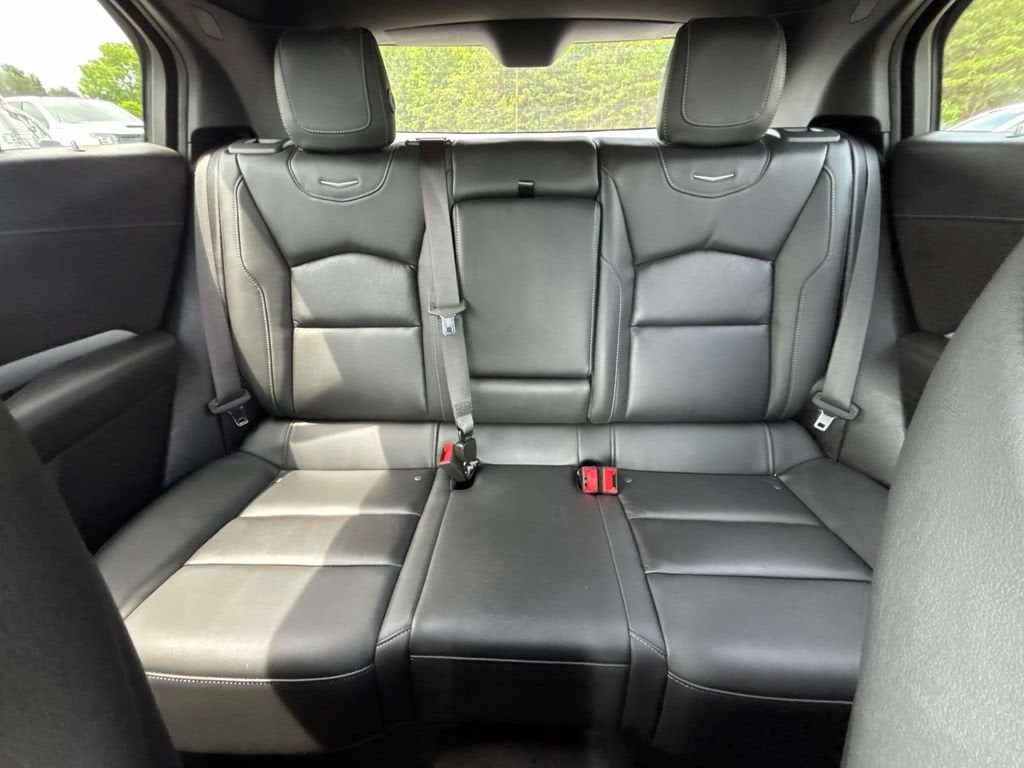 2022 Cadillac XT4 Premium Luxury