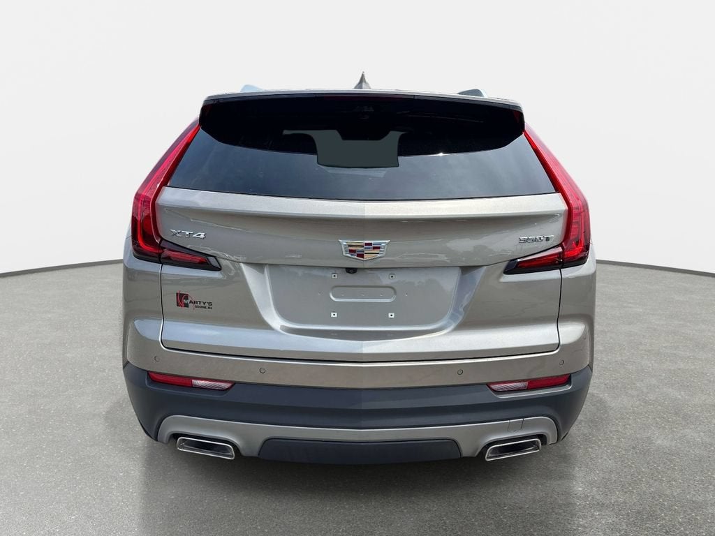 2022 Cadillac XT4 Premium Luxury
