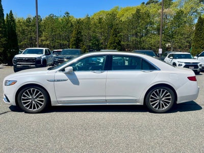2017 Lincoln Continental Select