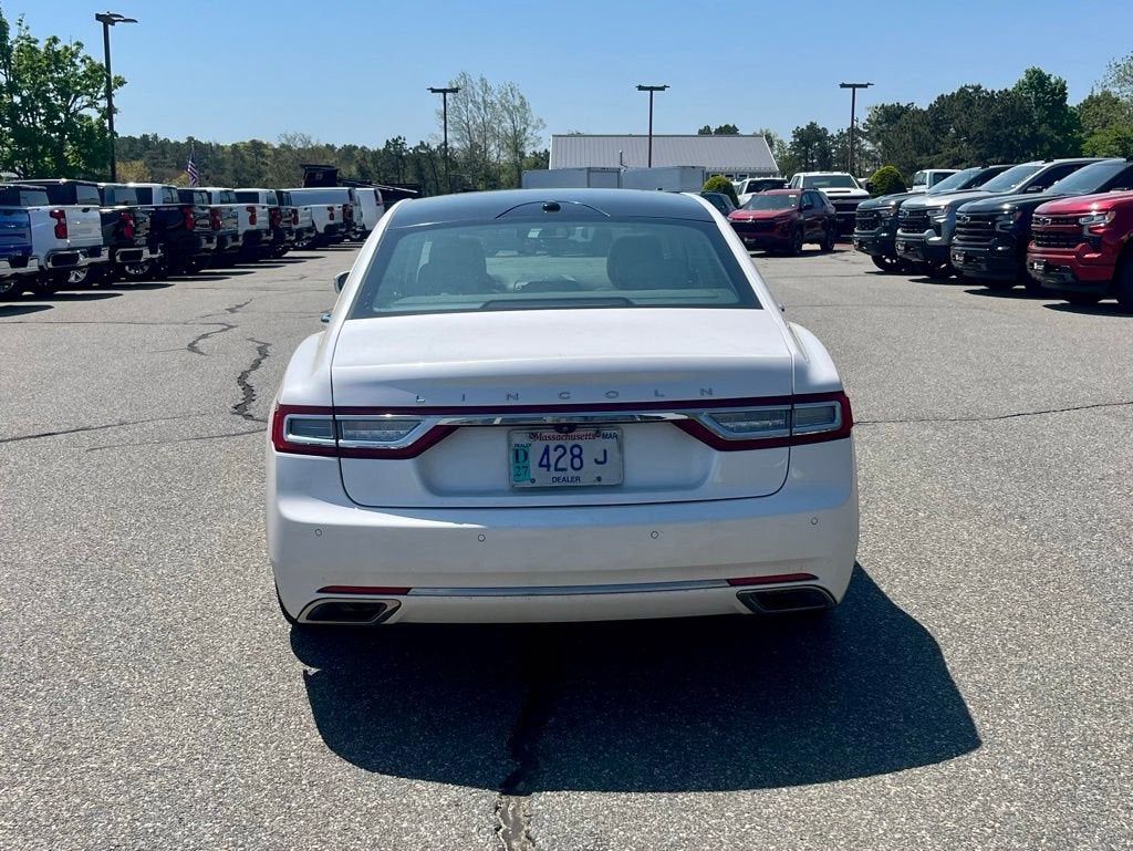 2017 Lincoln Continental Select