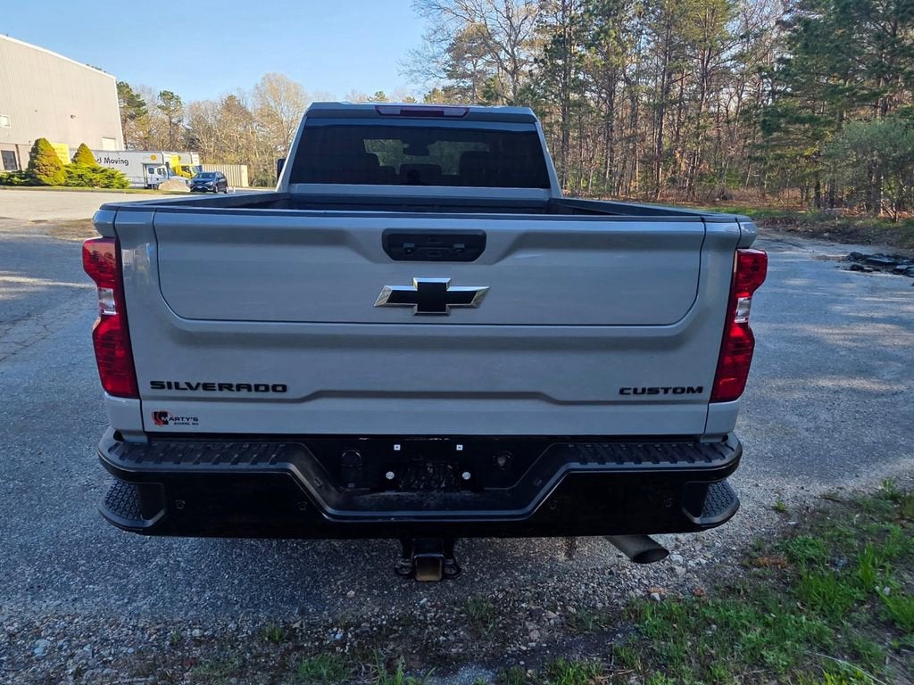 2024 Chevrolet Silverado 2500 HD Custom