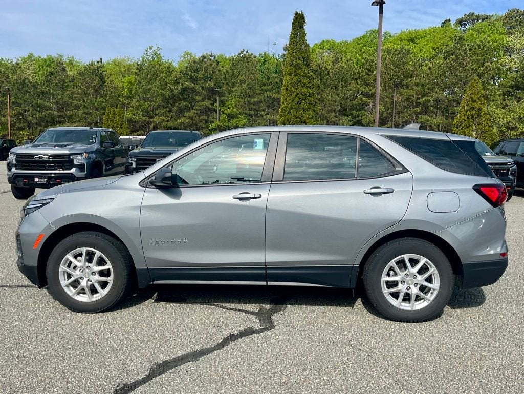 2023 Chevrolet Equinox LS