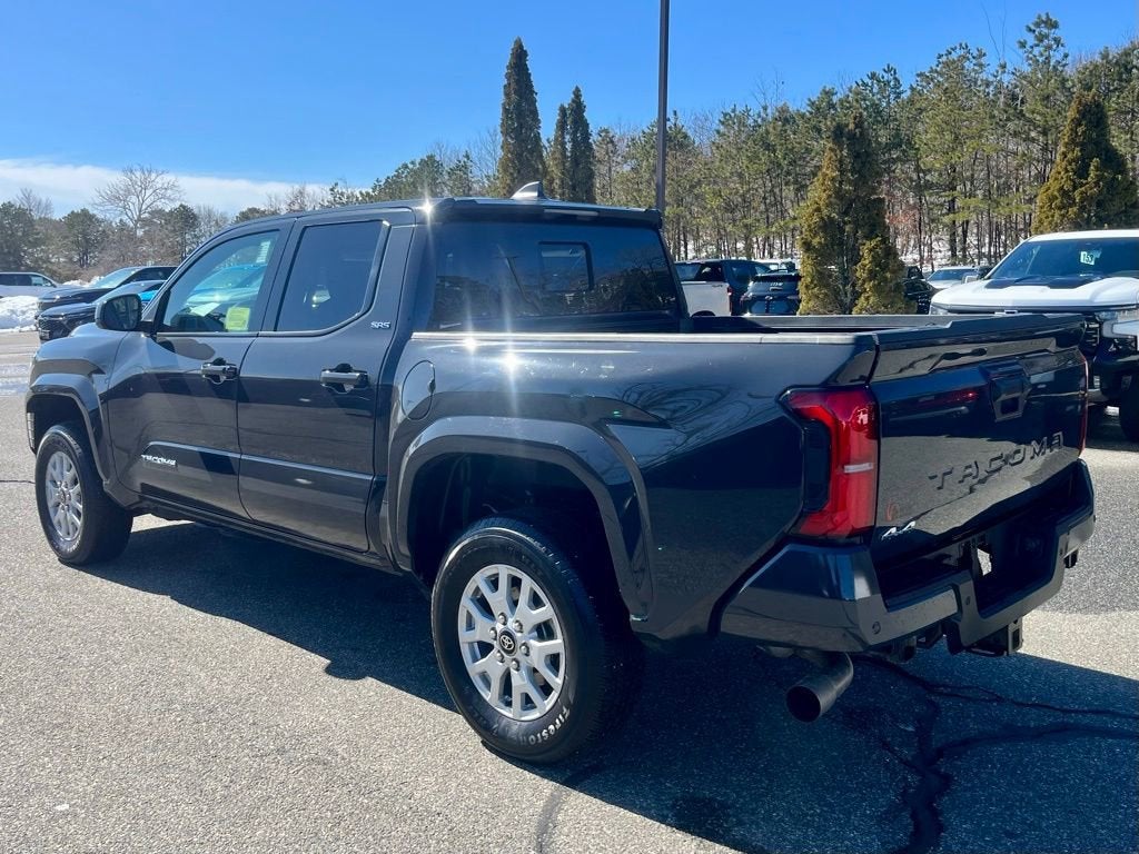 2025 Toyota Tacoma 4WD SR