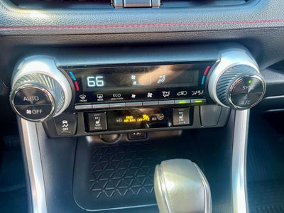 2024 Toyota RAV4 Prime SE