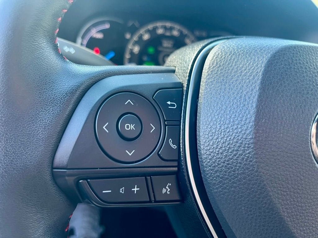 2024 Toyota RAV4 Prime SE