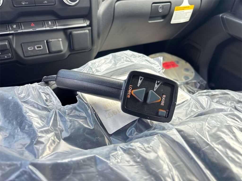 2025 GMC Sierra 3500 HD Chassis Cab Pro